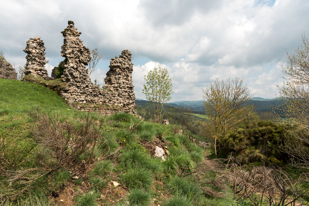 Les ruines du château de Luc